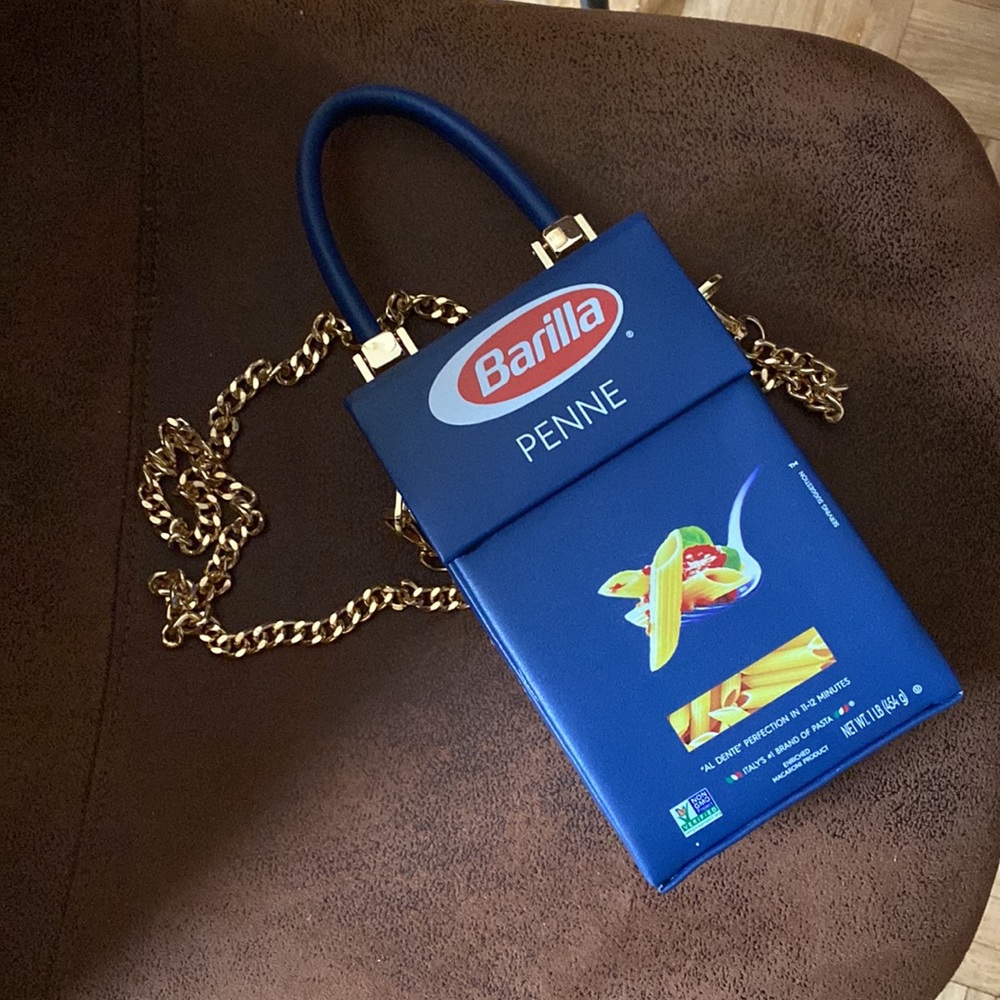 Nik Bentel Studio The Pasta Bag